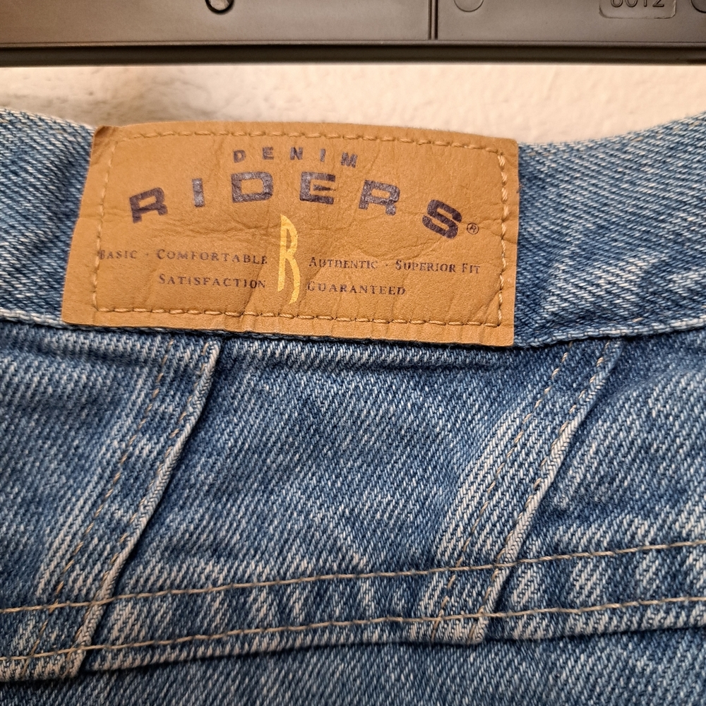 Lee Riders like new - Picture 3 of 3